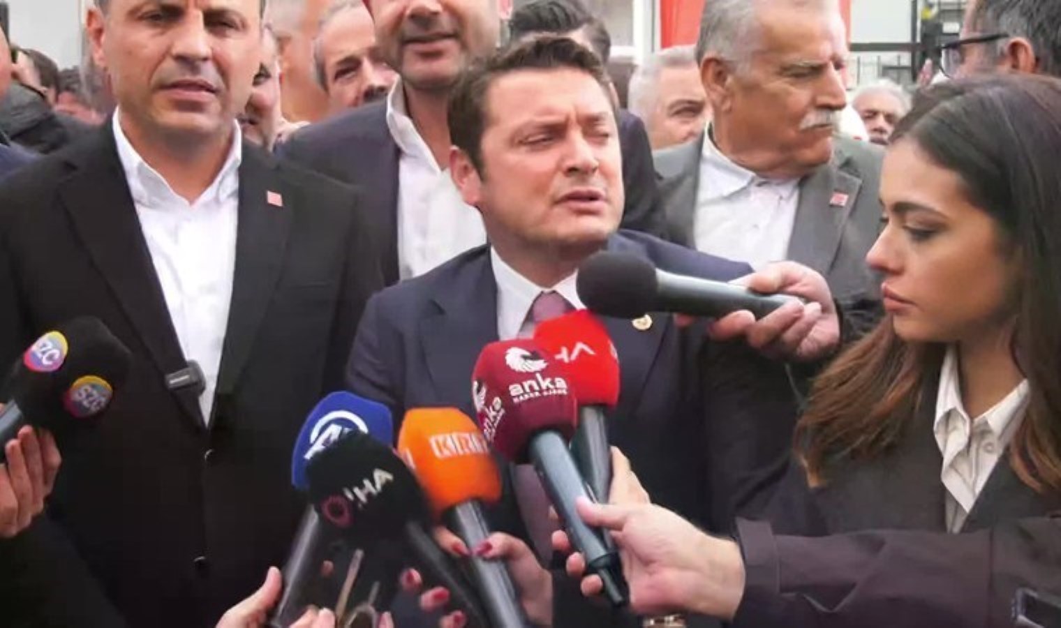 CHP’li Özer’den dikkat çeken iddialar: ‘İmamoğlu için sahte tanık aranıyor!’